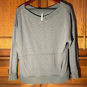 EUC Fabletics Zaylee Cozy Fleece Cross Front Off Shoulder Pullover sweatshirt